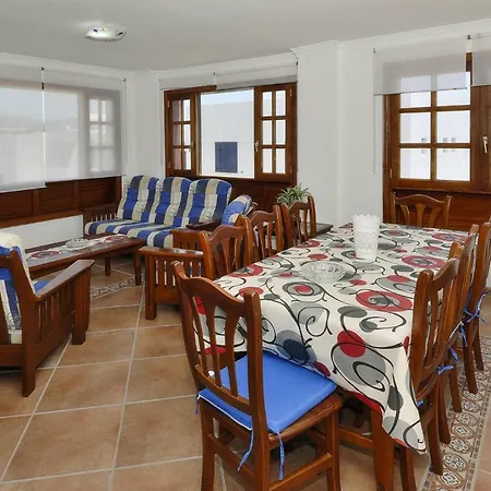 Holiday Flat Playa Blanca - Ace03100i-aye *